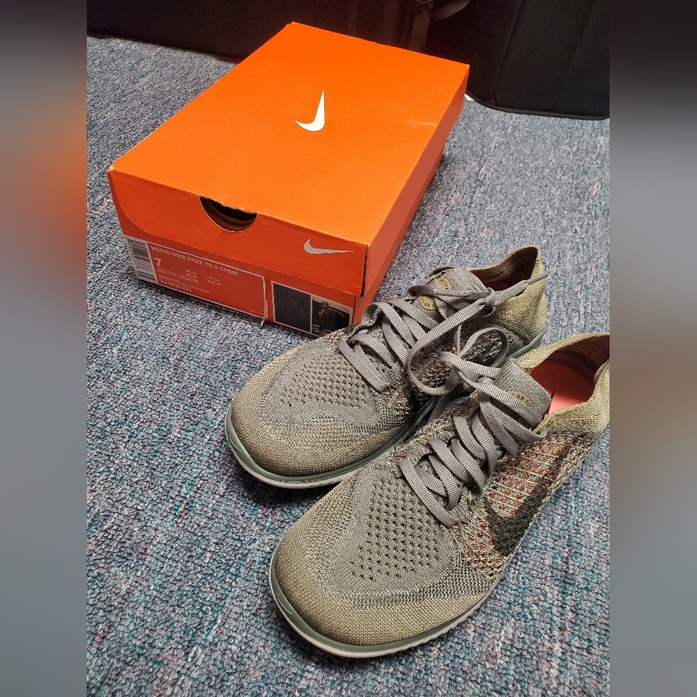 Women's Nike Free Tr 8 Champ